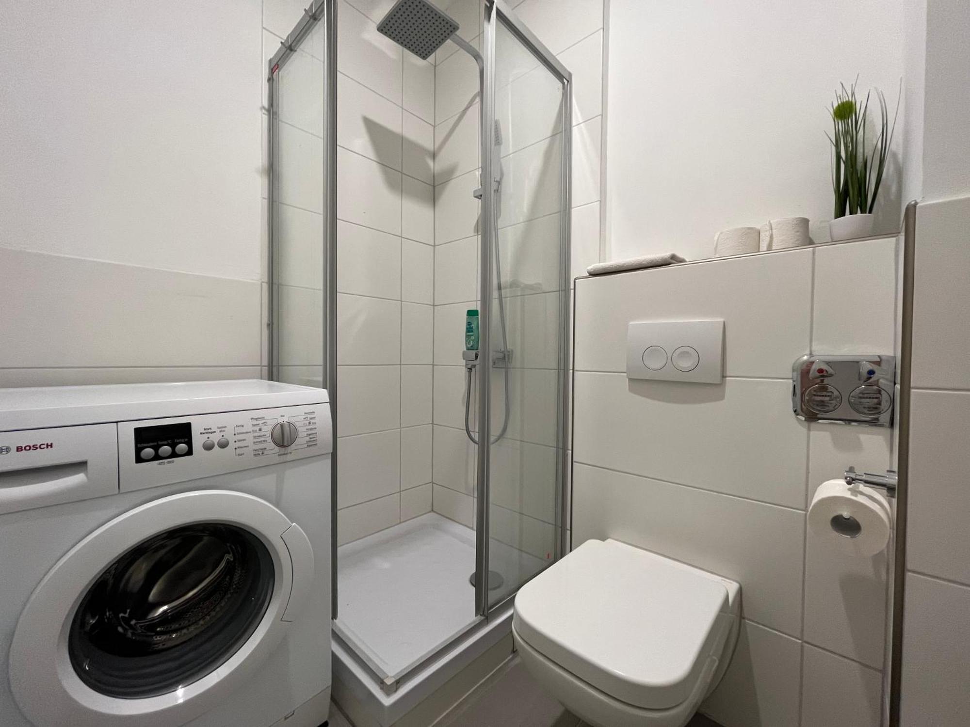 Simplex Apartments Am Europaplatz Karlsruhe Oda fotoğraf