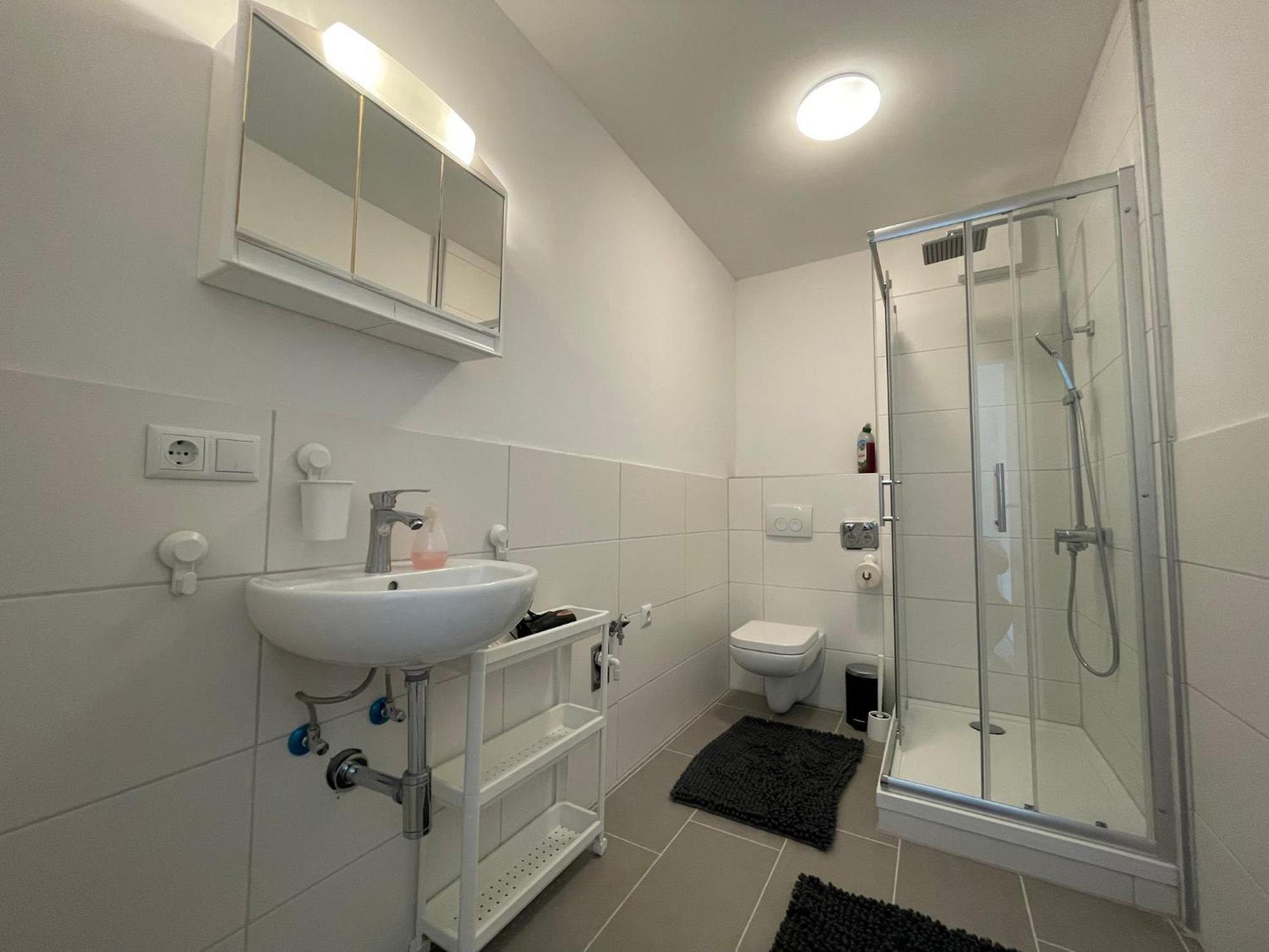Simplex Apartments Am Europaplatz Karlsruhe Oda fotoğraf